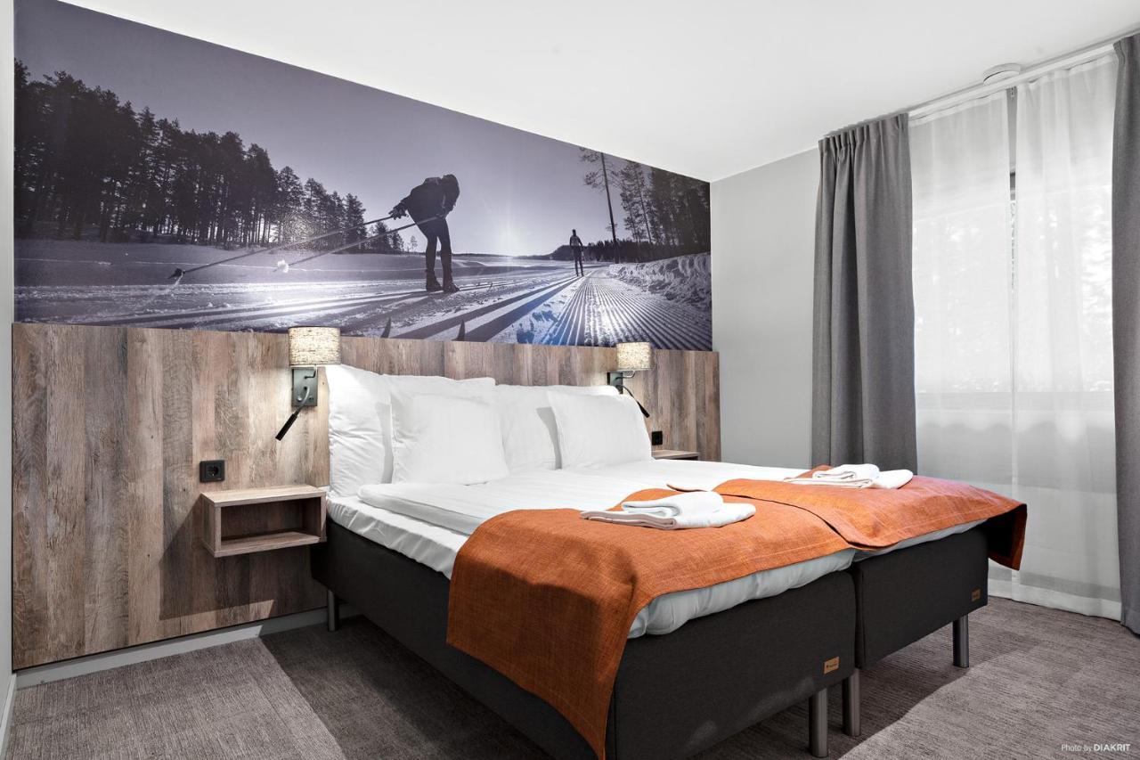 First Camp Moraparken Hotel Экстерьер фото