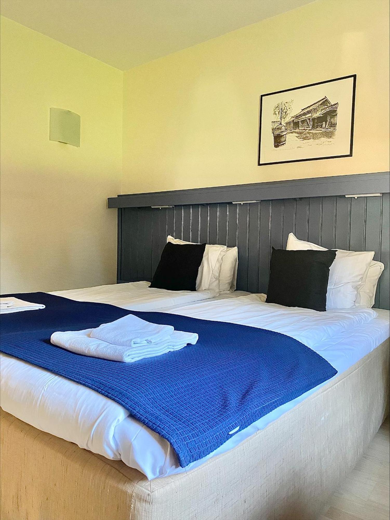 First Camp Moraparken Hotel Экстерьер фото