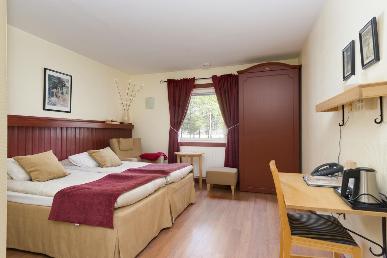 First Camp Moraparken Hotel Экстерьер фото